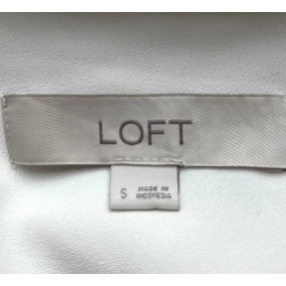 Loft Cream Tipped Blouse Keyhole S - Picture 5 of 6